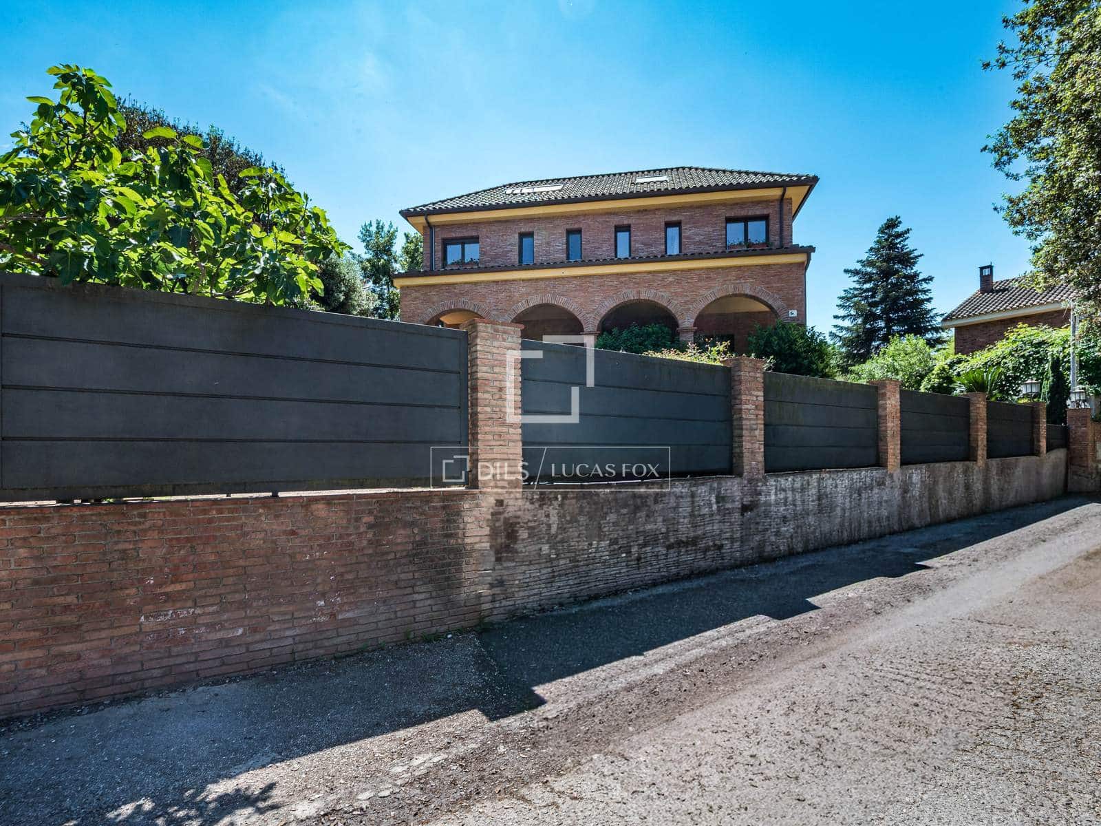 9 bedroom Villa for sale in Valldoreix with pool garage - € 1,890,000 (Ref: 9834650)