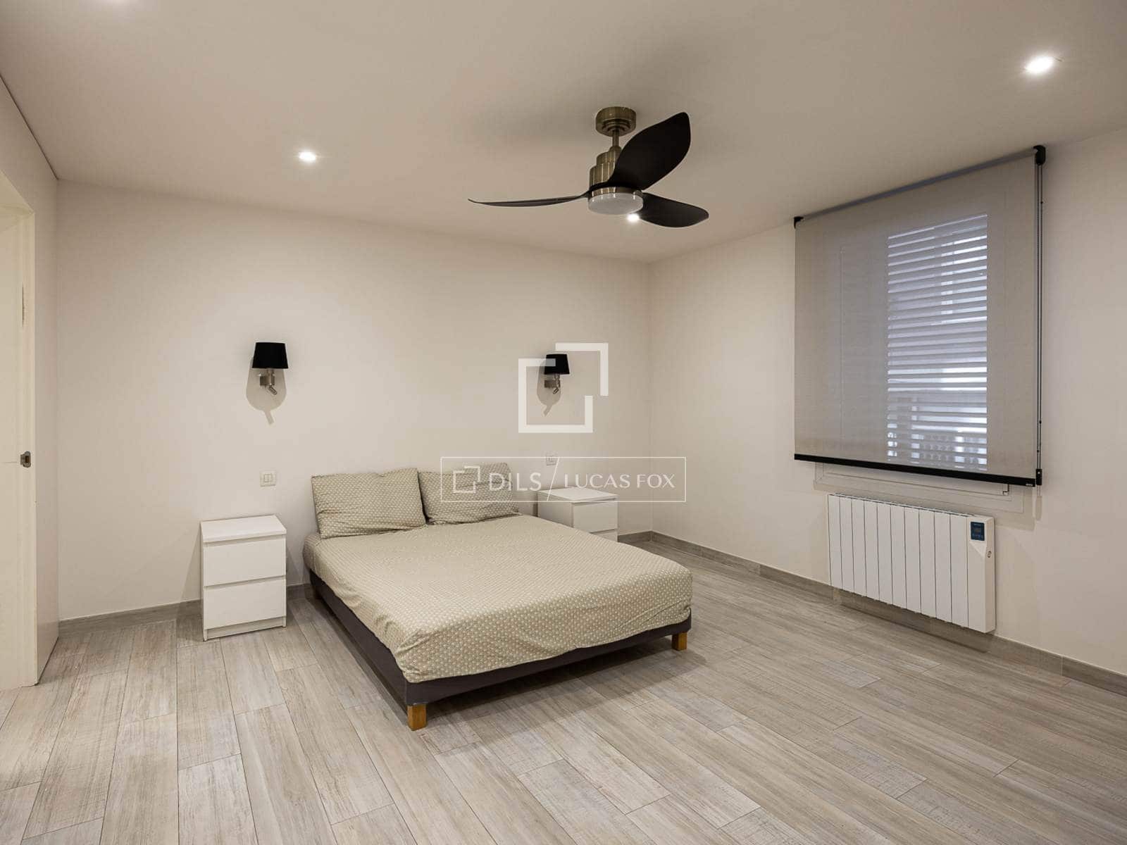 3 soveværelse Lejlighed til salg i Barcelona by - € 899.000 (Ref: 9838373)