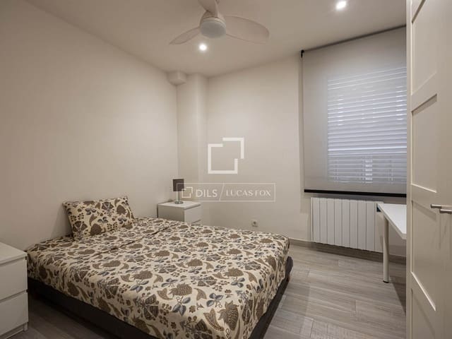 3 bedroom Apartment for sale in Barcelona city with garage - € 849,000 (Ref: 9838373)