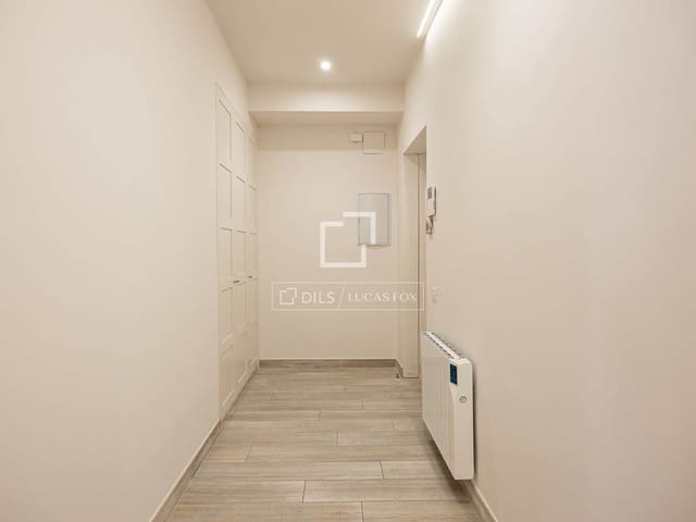 3 bedroom Apartment for sale in Barcelona city with garage - € 849,000 (Ref: 9838373)