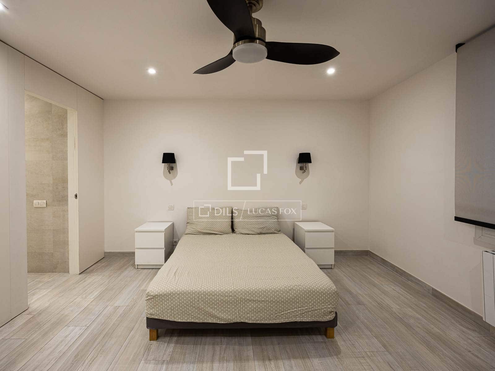 3 soveværelse Lejlighed til salg i Barcelona by - € 899.000 (Ref: 9838373)