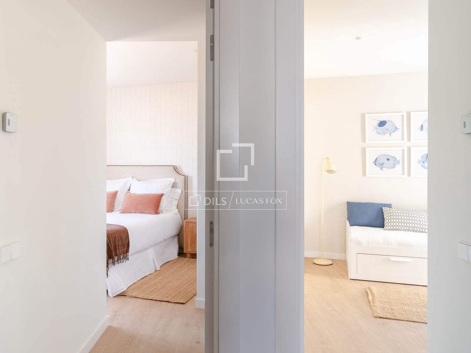 3 bedroom Penthouse for sale in Valencia city with pool garage - € 1,150,000 (Ref: 9838374)