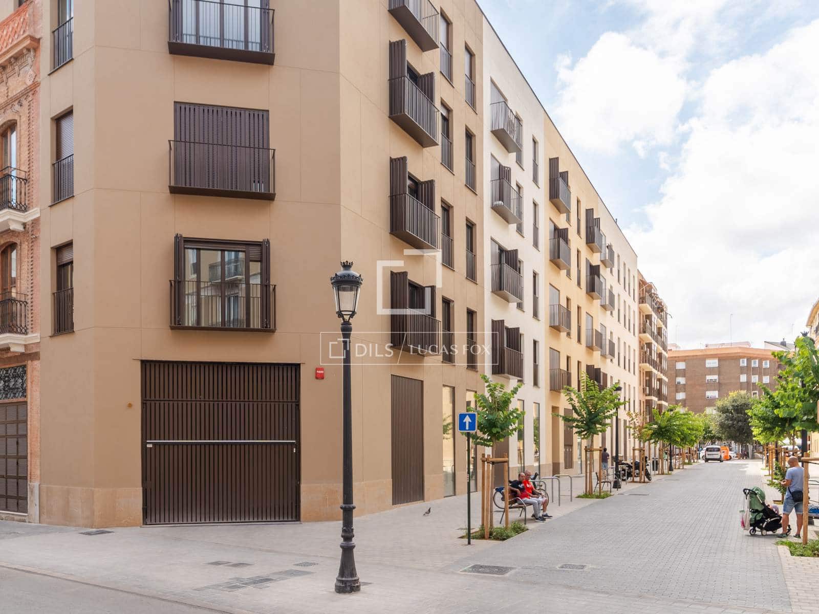3 bedroom Penthouse for sale in Valencia city with pool garage - € 1,150,000 (Ref: 9838374)