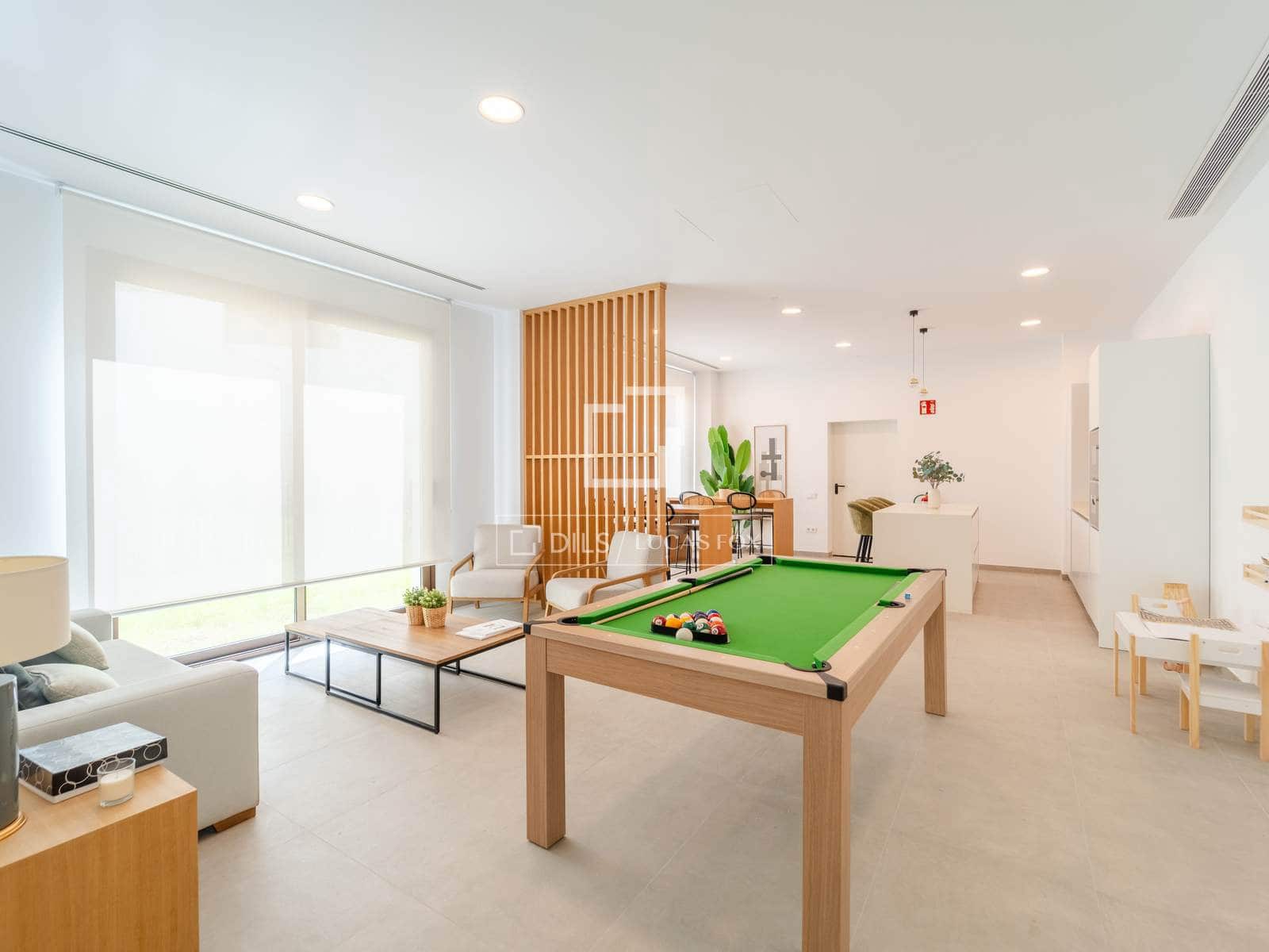 3 bedroom Penthouse for sale in Valencia city with pool garage - € 1,150,000 (Ref: 9838374)