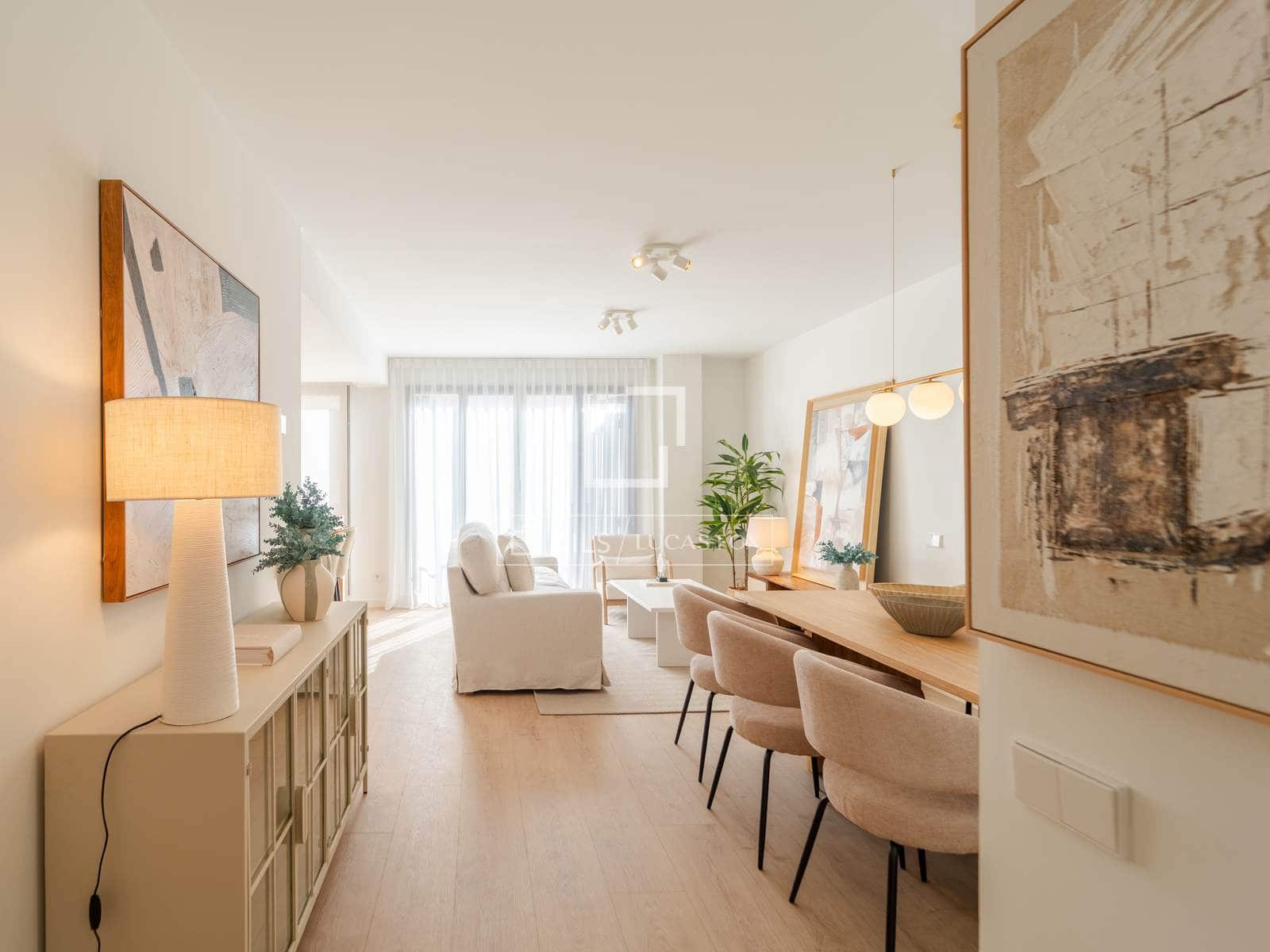 3 bedroom Apartment for sale in Valencia city with pool garage - € 780,000 (Ref: 9838375)