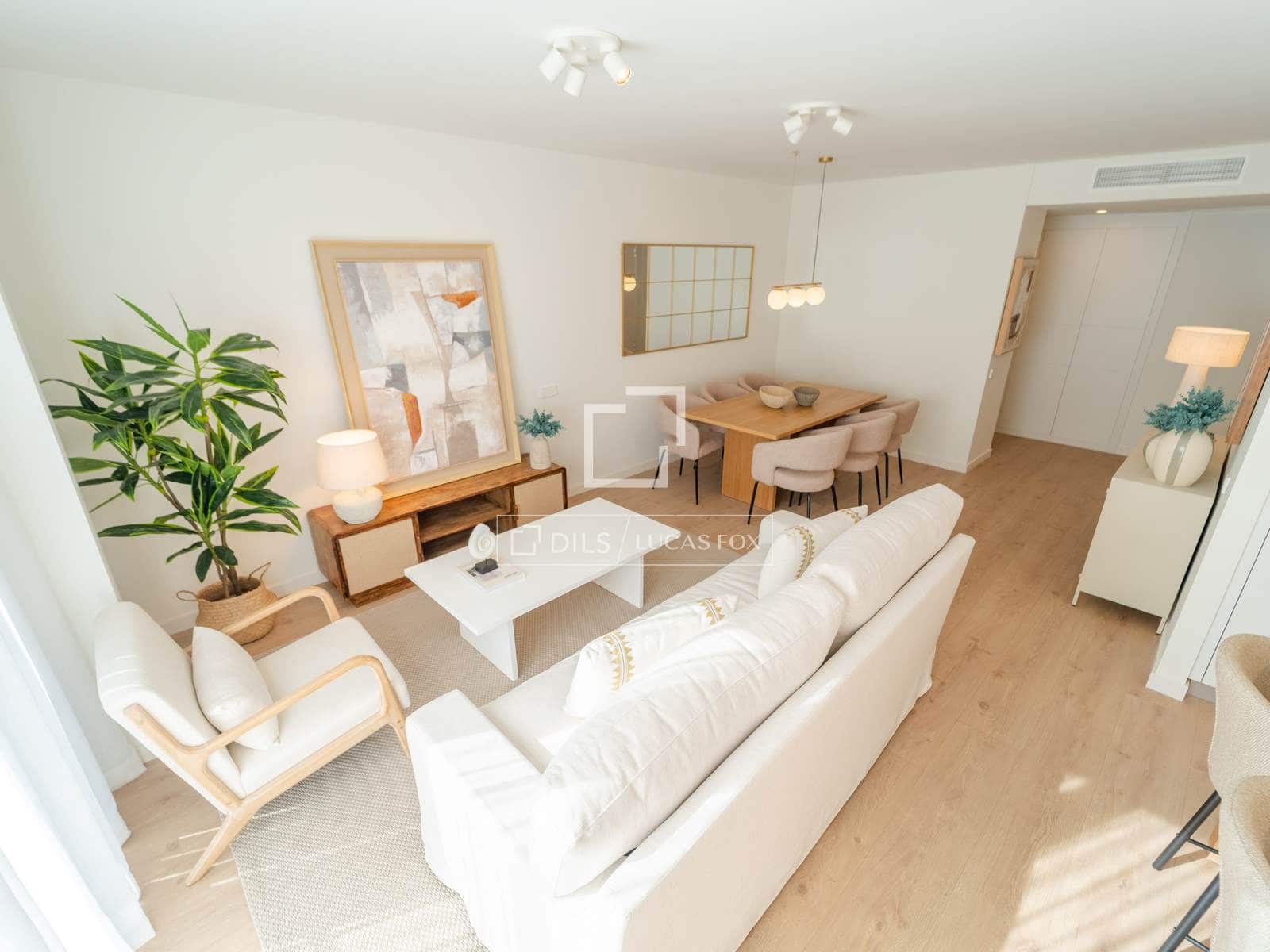 3 bedroom Apartment for sale in Valencia city with pool garage - € 780,000 (Ref: 9838375)