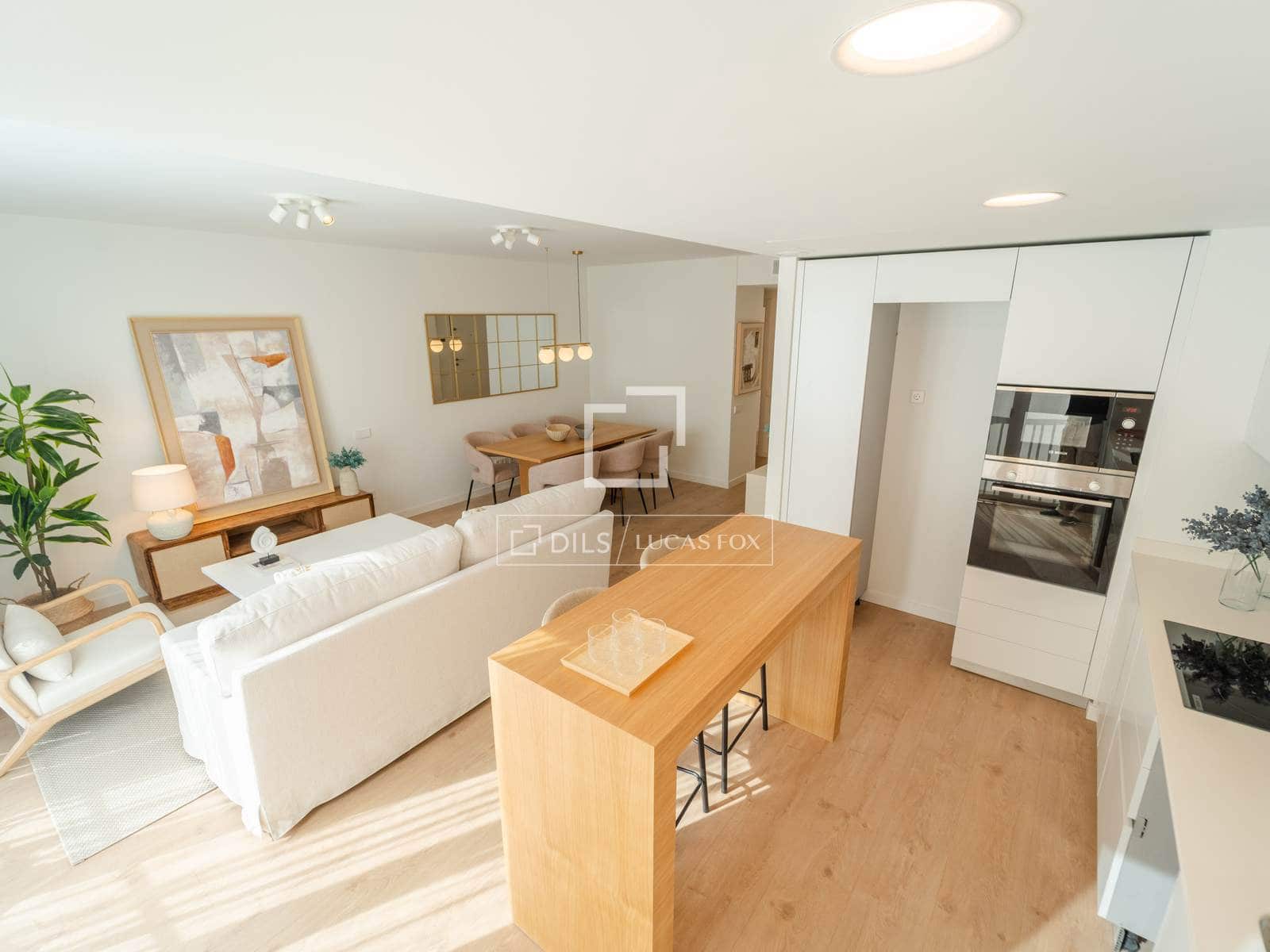 3 bedroom Apartment for sale in Valencia city with pool garage - € 780,000 (Ref: 9838375)