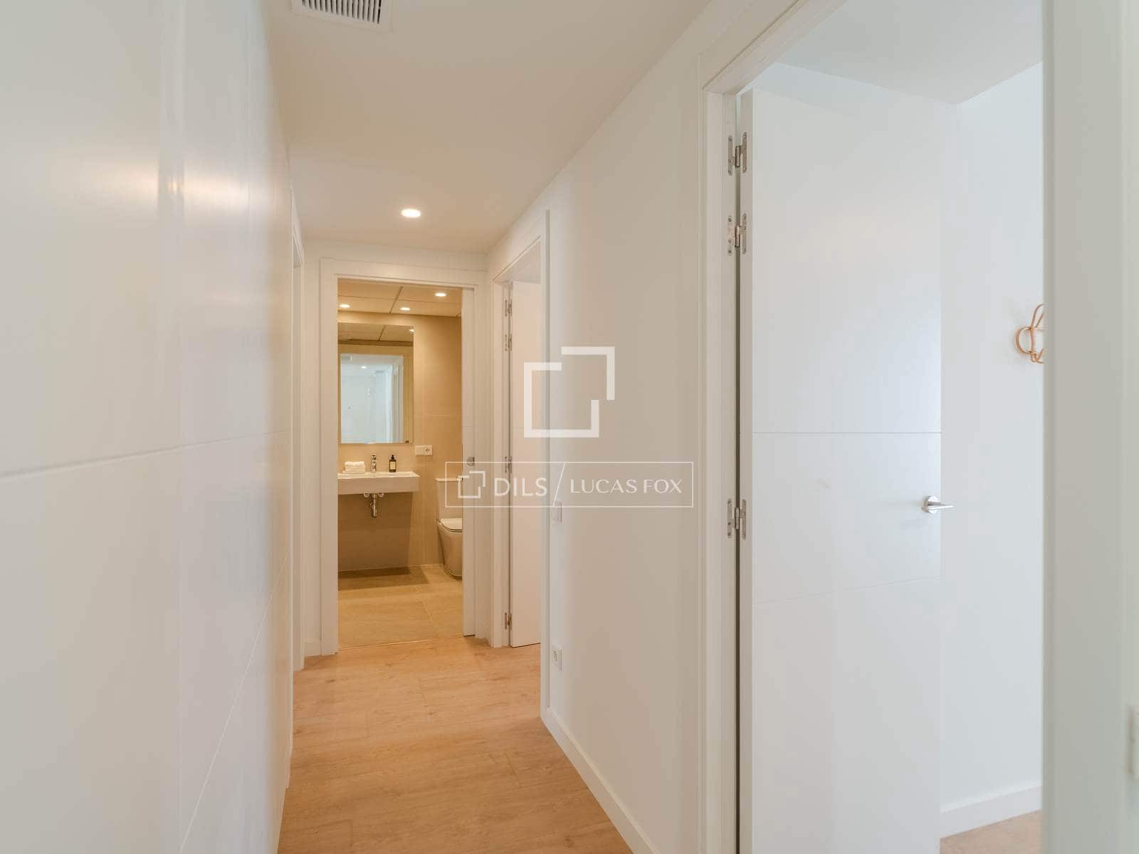 3 bedroom Apartment for sale in Valencia city with pool garage - € 780,000 (Ref: 9838375)