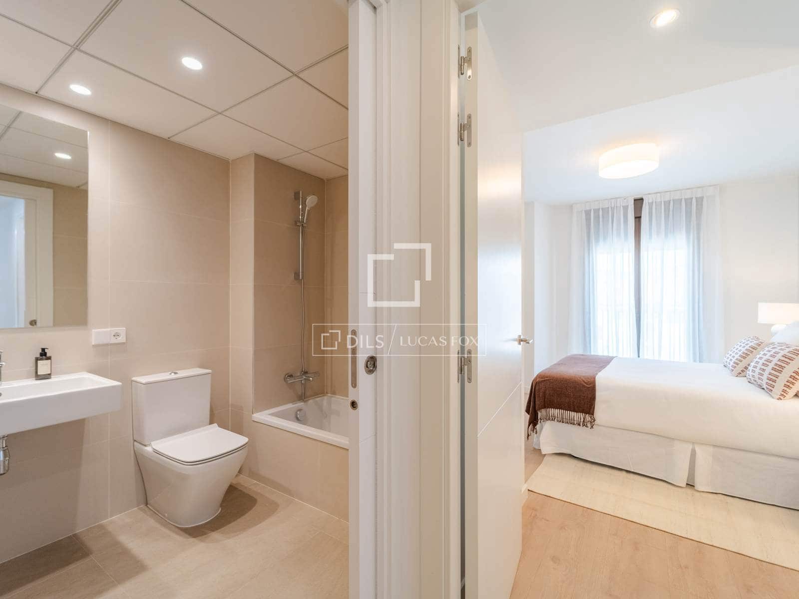 3 bedroom Apartment for sale in Valencia city with pool garage - € 780,000 (Ref: 9838375)