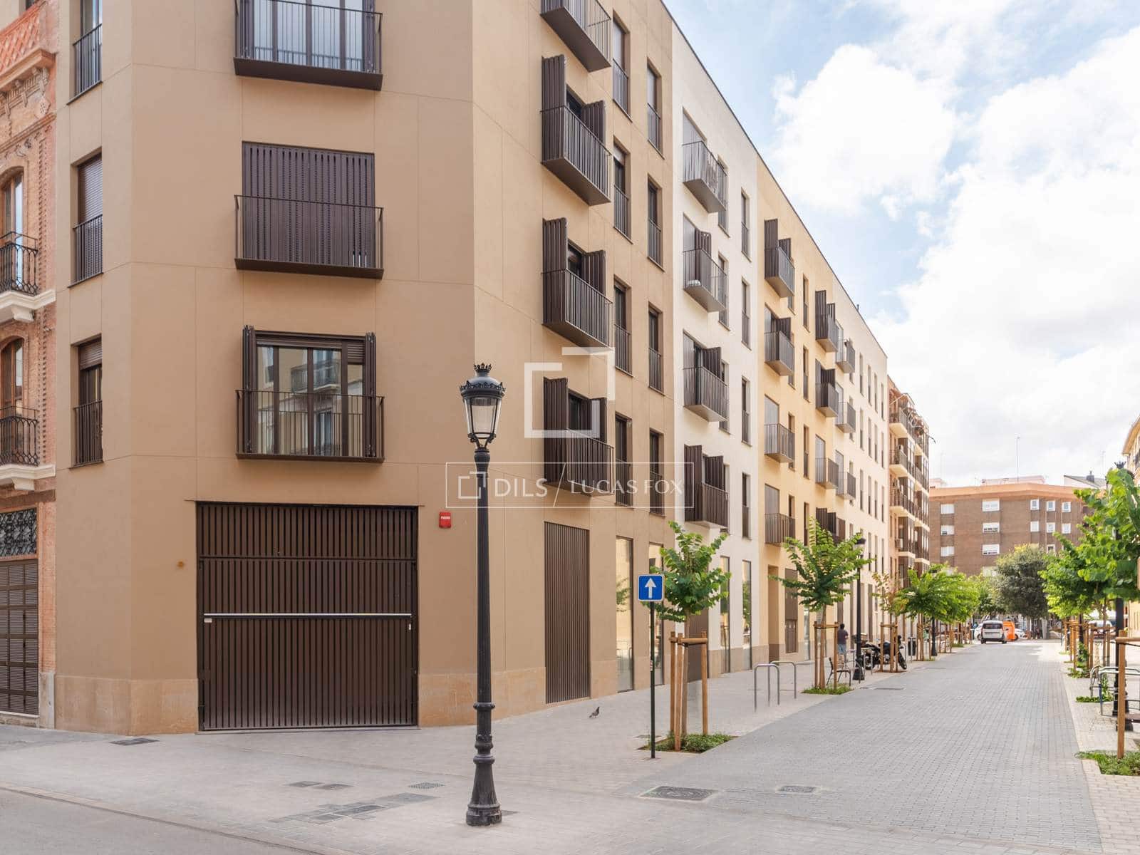 3 bedroom Apartment for sale in Valencia city with pool garage - € 780,000 (Ref: 9838375)