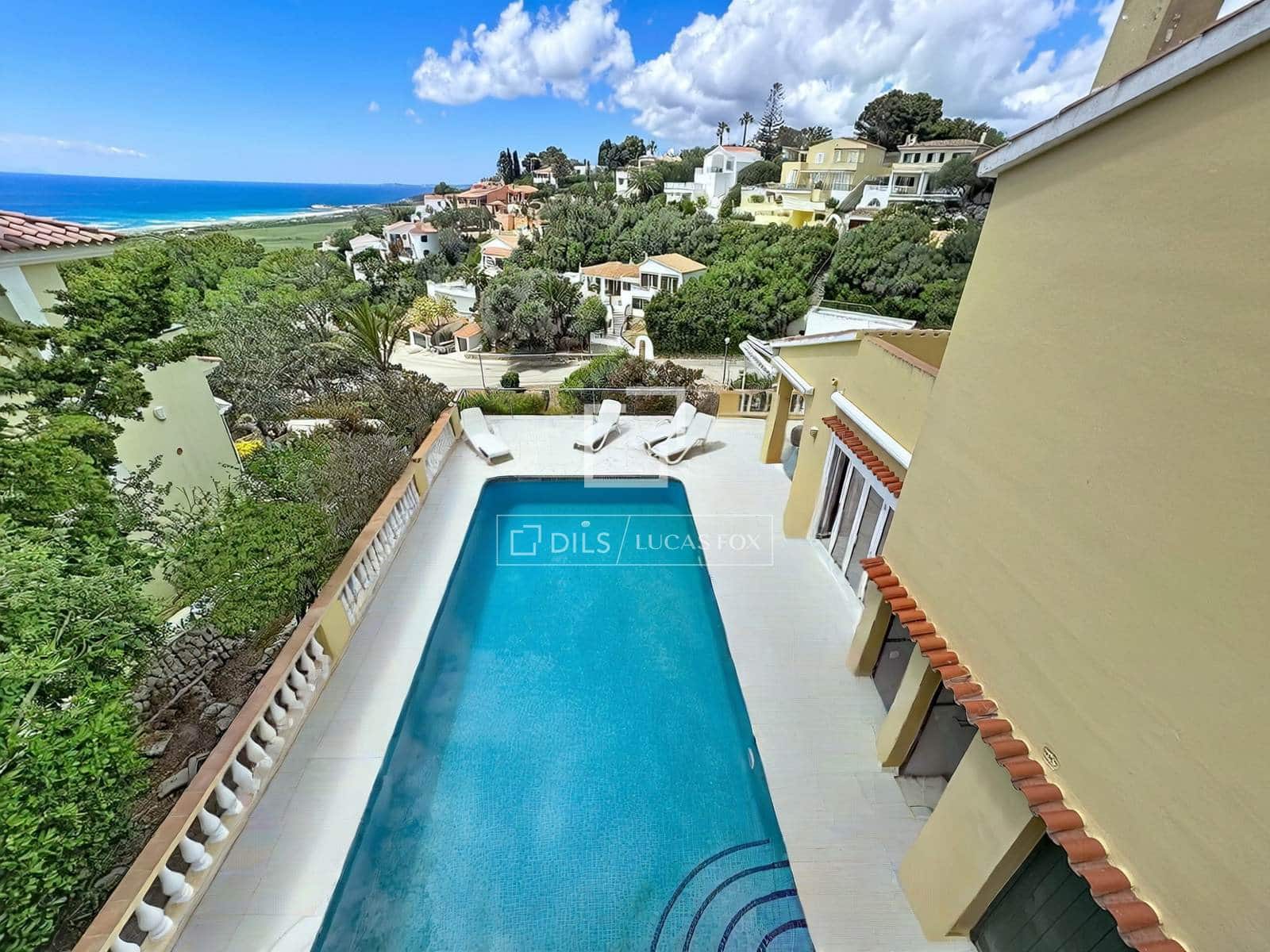 4 soveværelse Villa til salg i Alayor / Alaior med swimmingpool - € 1.200.000 (Ref: 9838376)