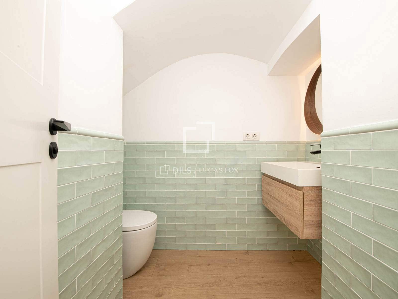 11 bedroom Villa for sale in Sant Feliu de Guixols with garage - € 1,350,000 (Ref: 9838377)
