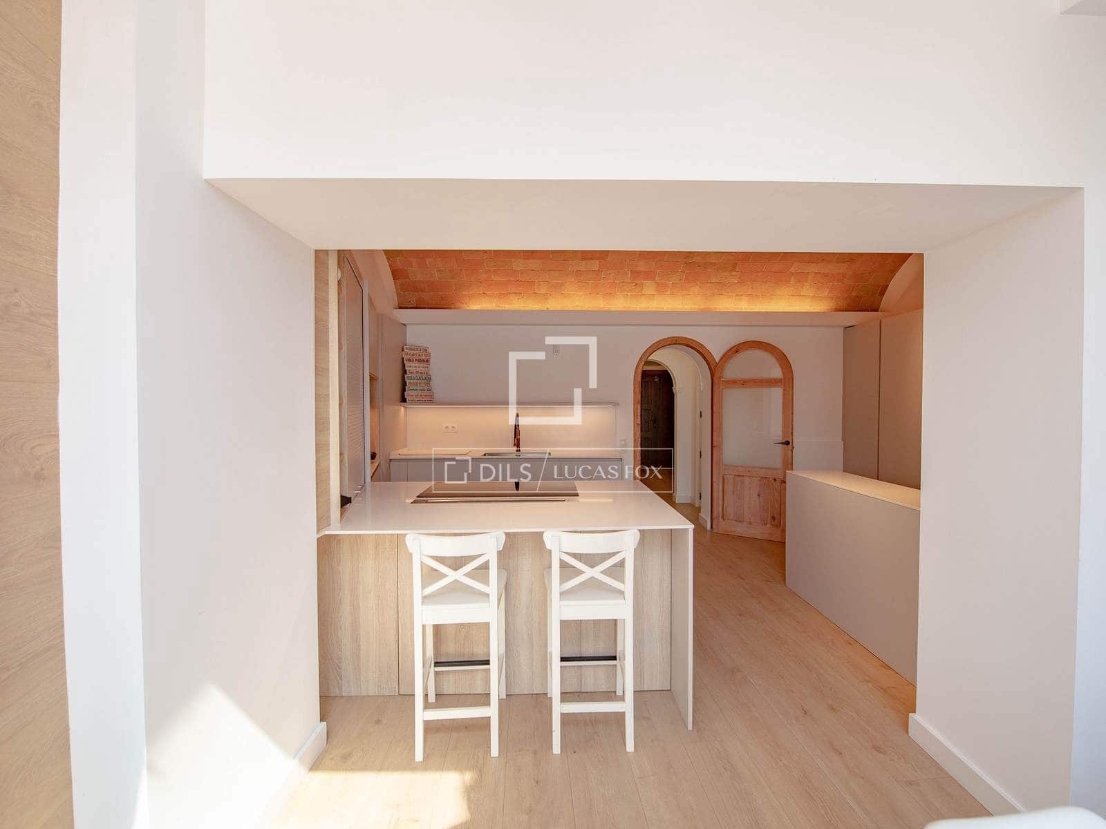 11 bedroom Villa for sale in Sant Feliu de Guixols with garage - € 1,350,000 (Ref: 9838377)