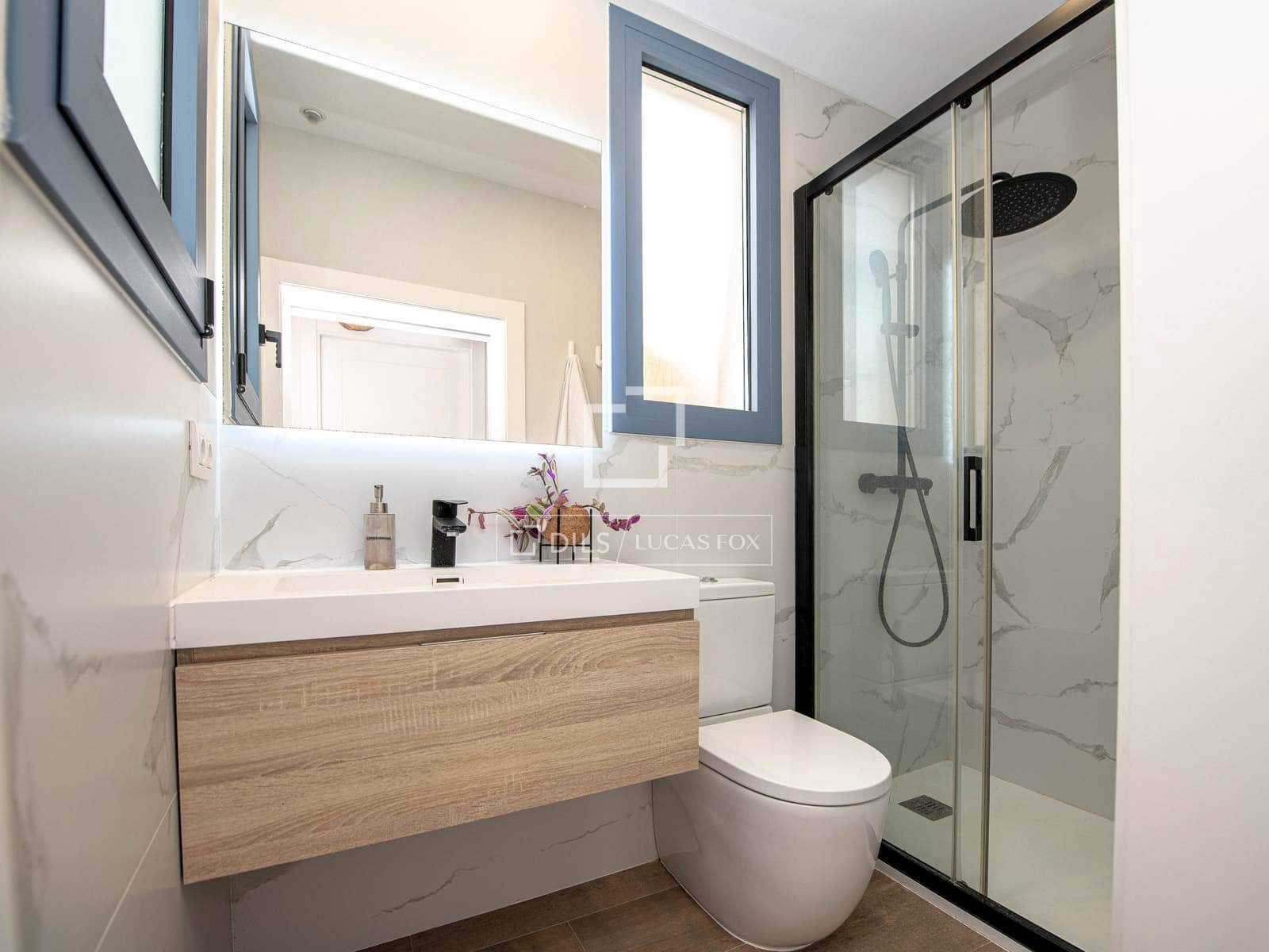 11 bedroom Villa for sale in Sant Feliu de Guixols with garage - € 1,350,000 (Ref: 9838377)