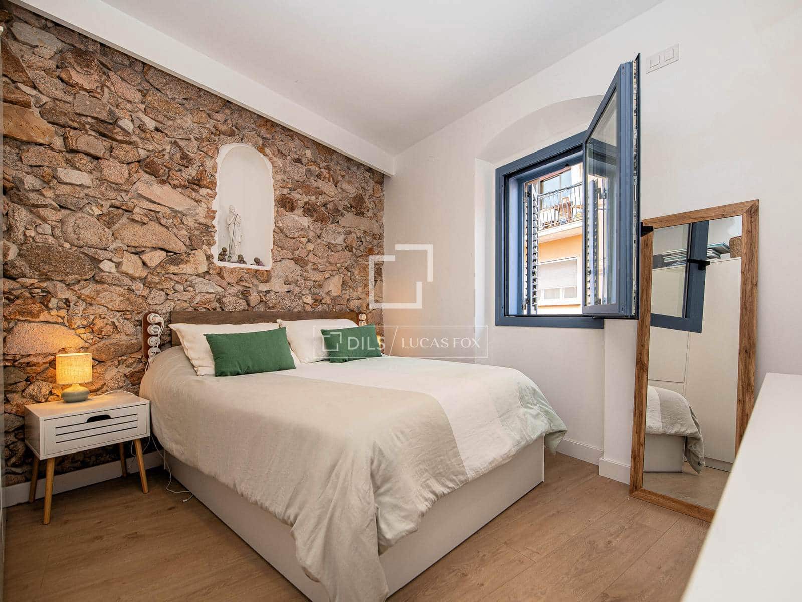 11 bedroom Villa for sale in Sant Feliu de Guixols with garage - € 1,350,000 (Ref: 9838377)