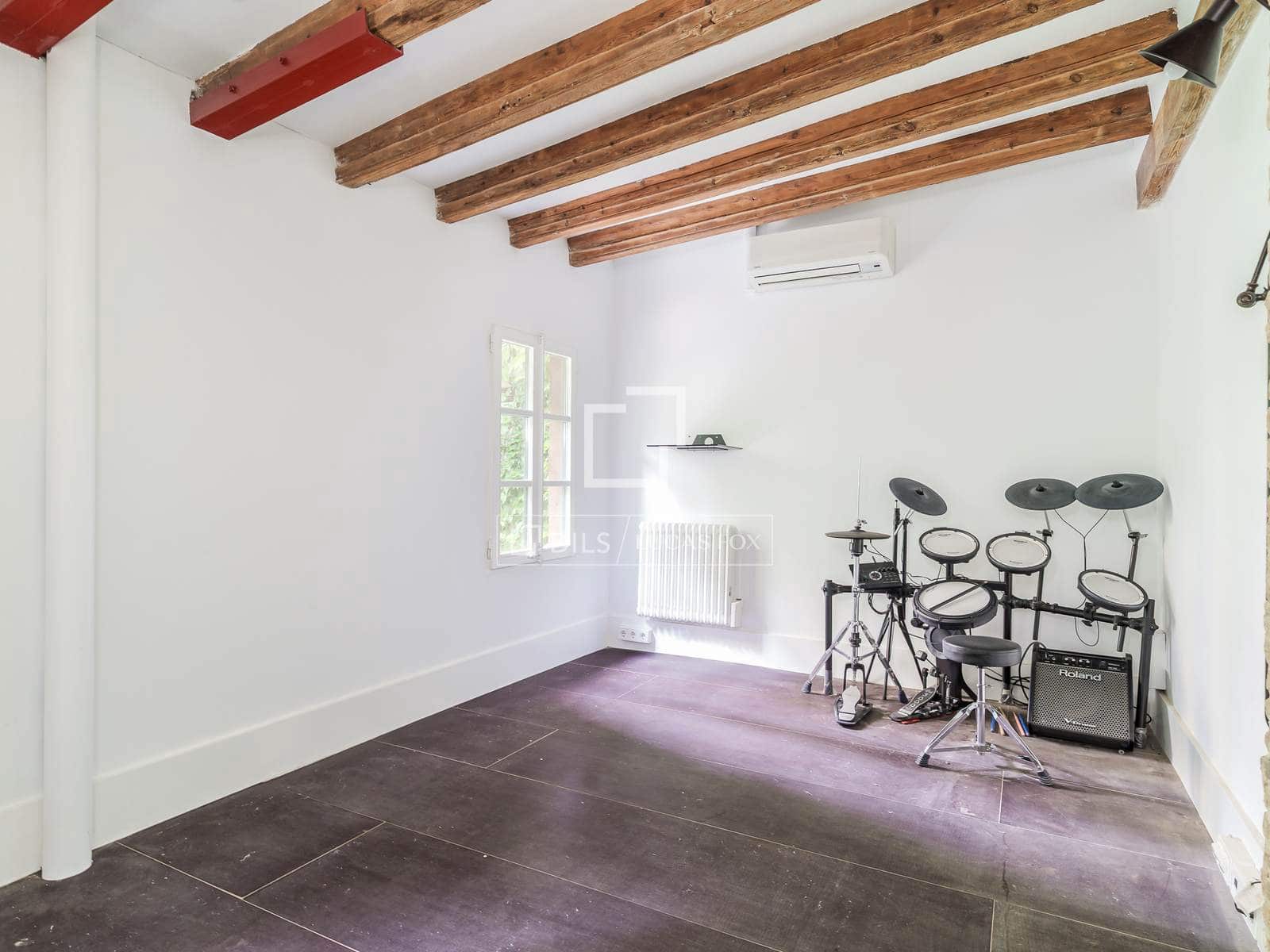 4 soveværelse Lejlighed til salg i Barcelona by med swimmingpool - € 2.200.000 (Ref: 9838503)