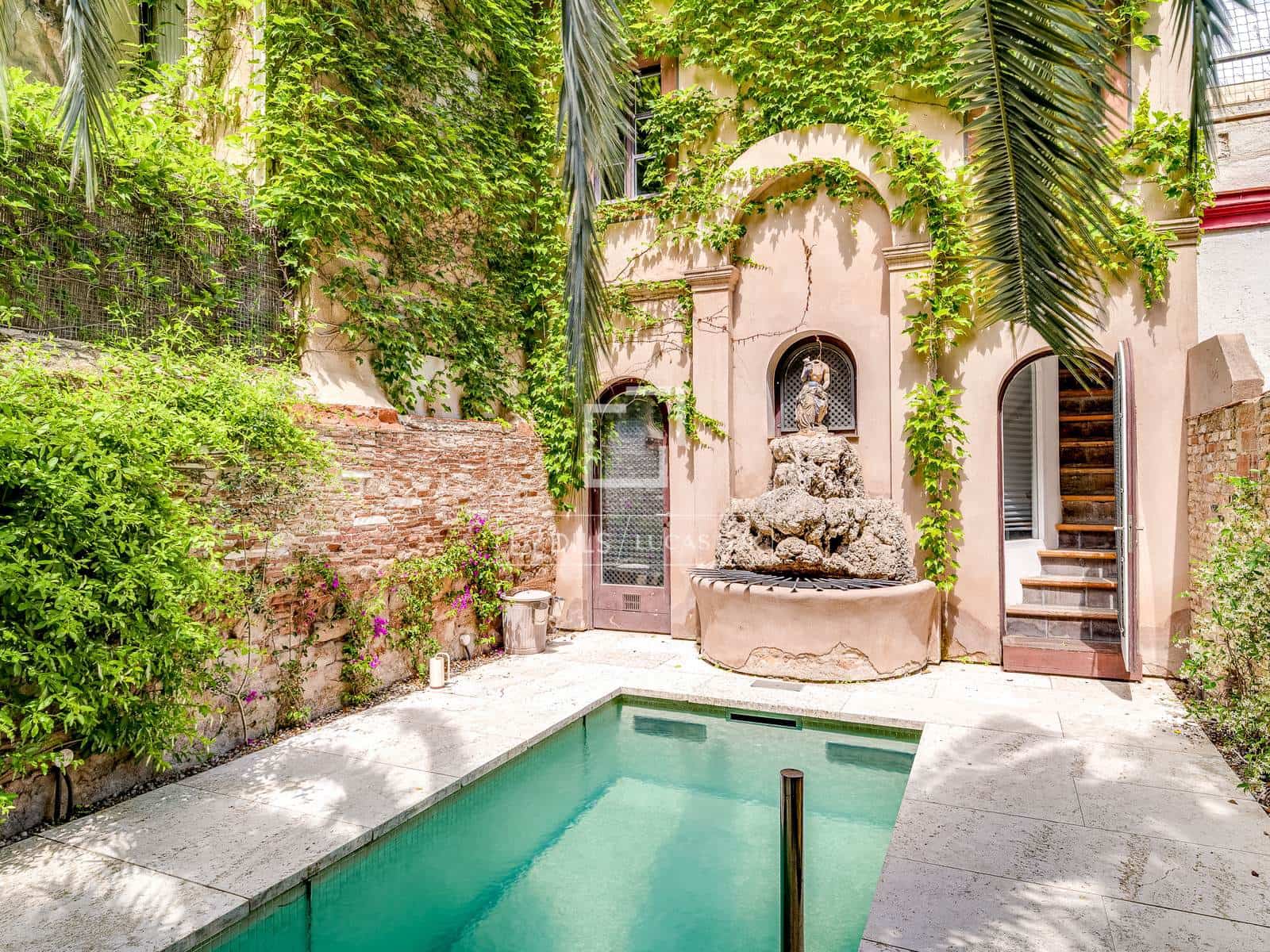 4 soveværelse Lejlighed til salg i Barcelona by med swimmingpool - € 2.200.000 (Ref: 9838503)