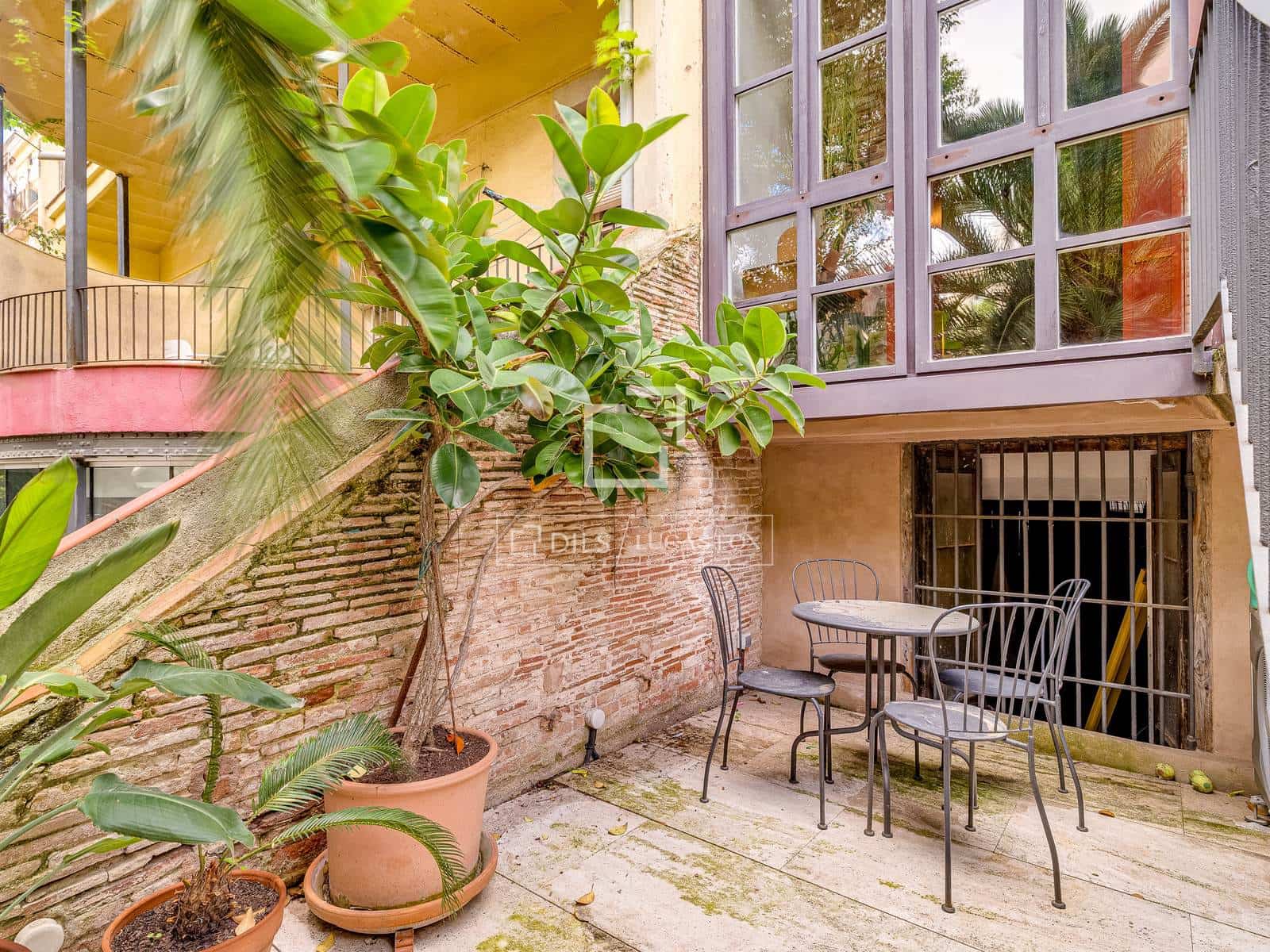 4 soveværelse Lejlighed til salg i Barcelona by med swimmingpool - € 2.200.000 (Ref: 9838503)