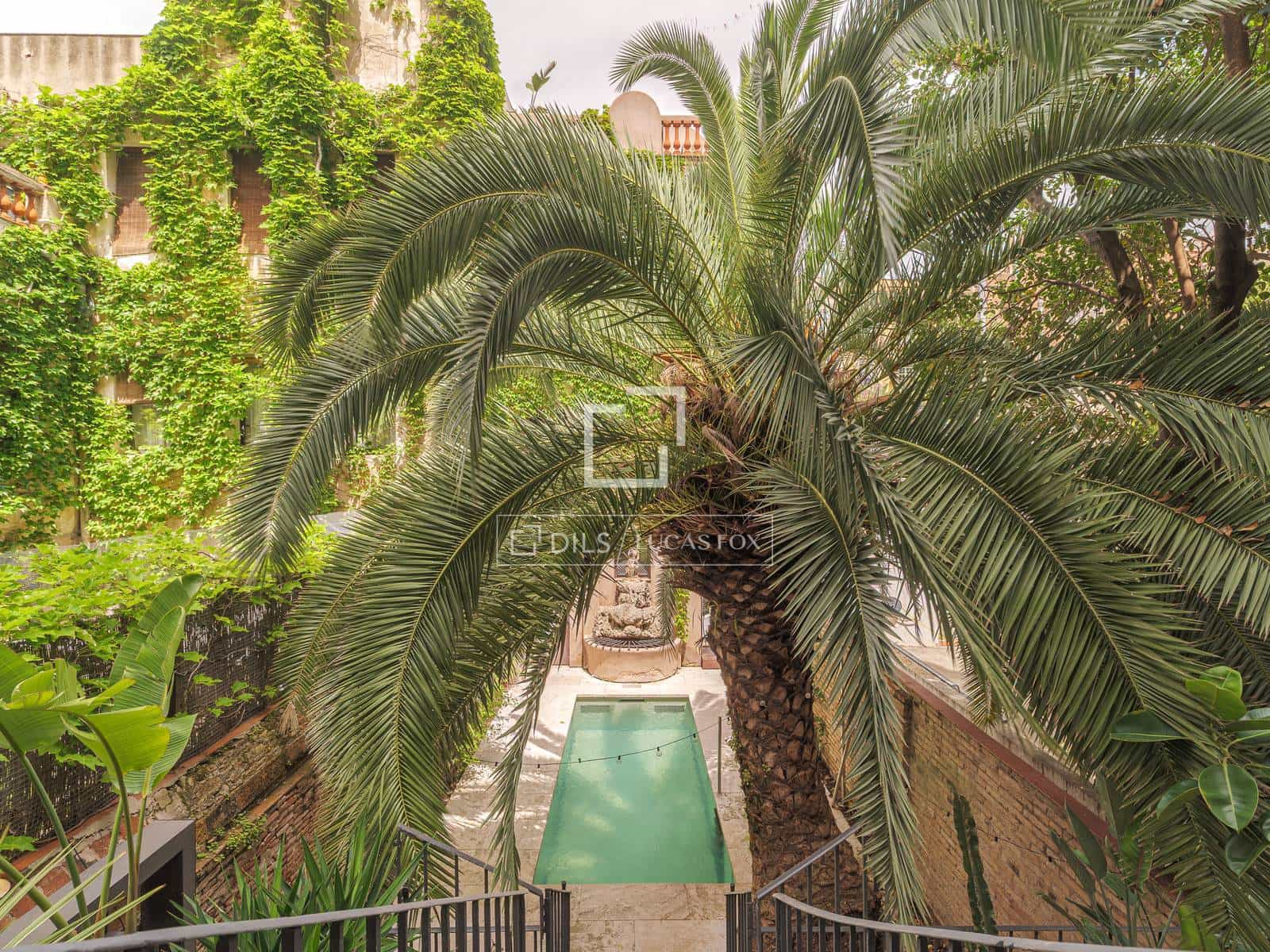 4 soveværelse Lejlighed til salg i Barcelona by med swimmingpool - € 2.200.000 (Ref: 9838503)