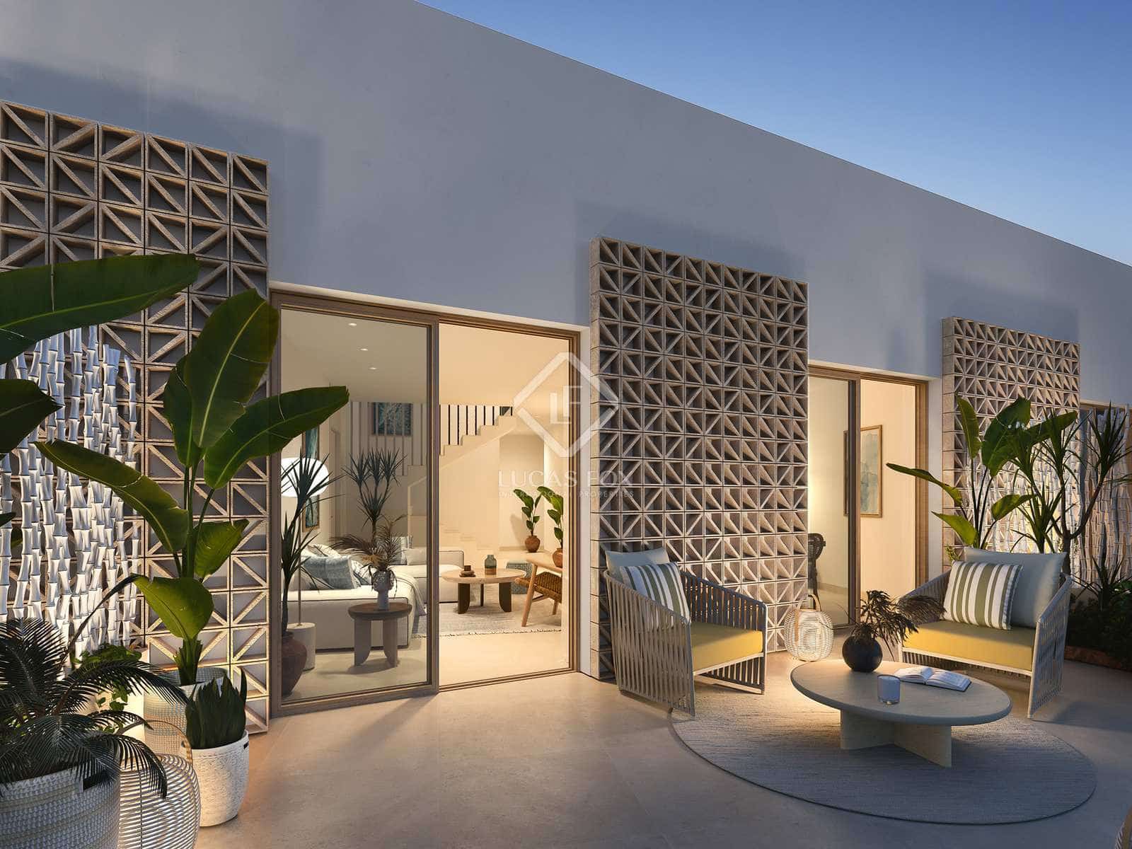 2 bedroom Apartment for sale in Santa Eulalia / Santa Eularia - € 710,000 (Ref: 9838504)