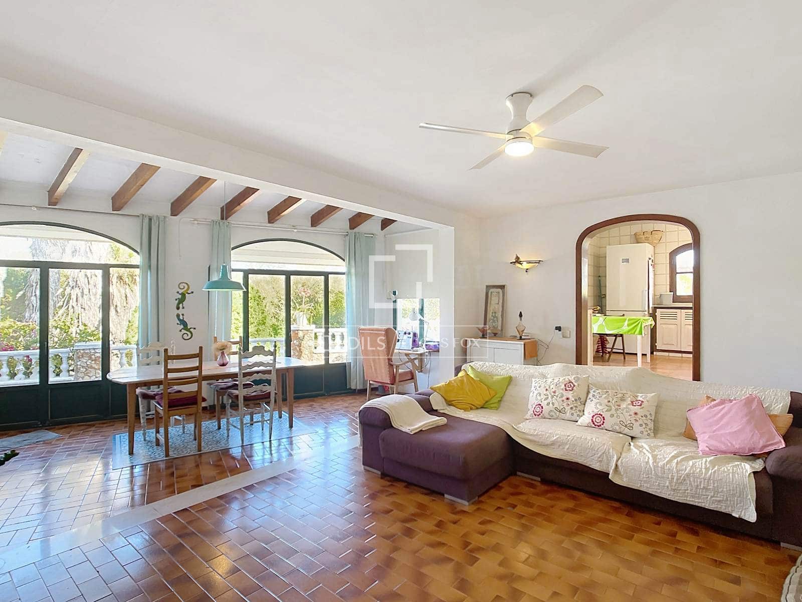 3 bedroom Finca/Country House for sale in Ciutadella de Menorca with pool garage - € 995,000 (Ref: 9838505)