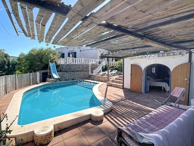 3 soveværelse Finca/Landehus til salg i Ciutadella de Menorca med swimmingpool garage - € 995.000 (Ref: 9838505)
