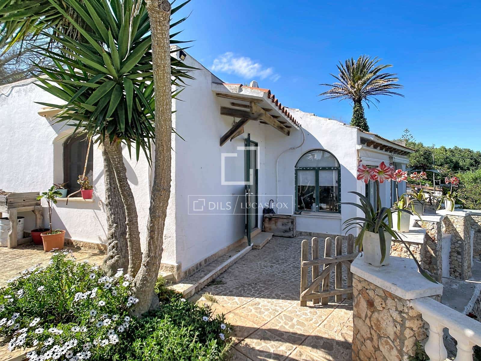 3 bedroom Finca/Country House for sale in Ciutadella de Menorca with pool garage - € 995,000 (Ref: 9838505)