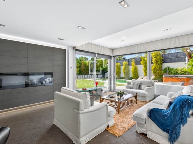 5 soveværelse Villa til salg i Mataró med swimmingpool garage - € 1.050.000 (Ref: 9838506)