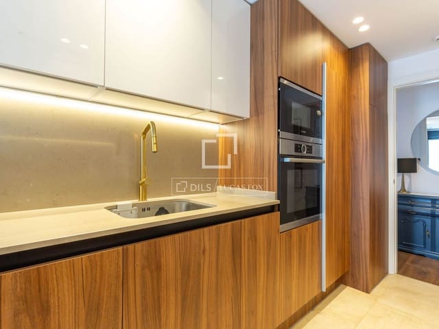 4 bedroom Apartment for sale in Sant Just Desvern with pool garage - € 850,000 (Ref: 9838507)