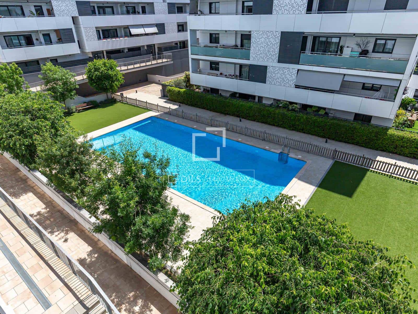4 bedroom Apartment for sale in Sant Just Desvern with pool garage - € 850,000 (Ref: 9838507)