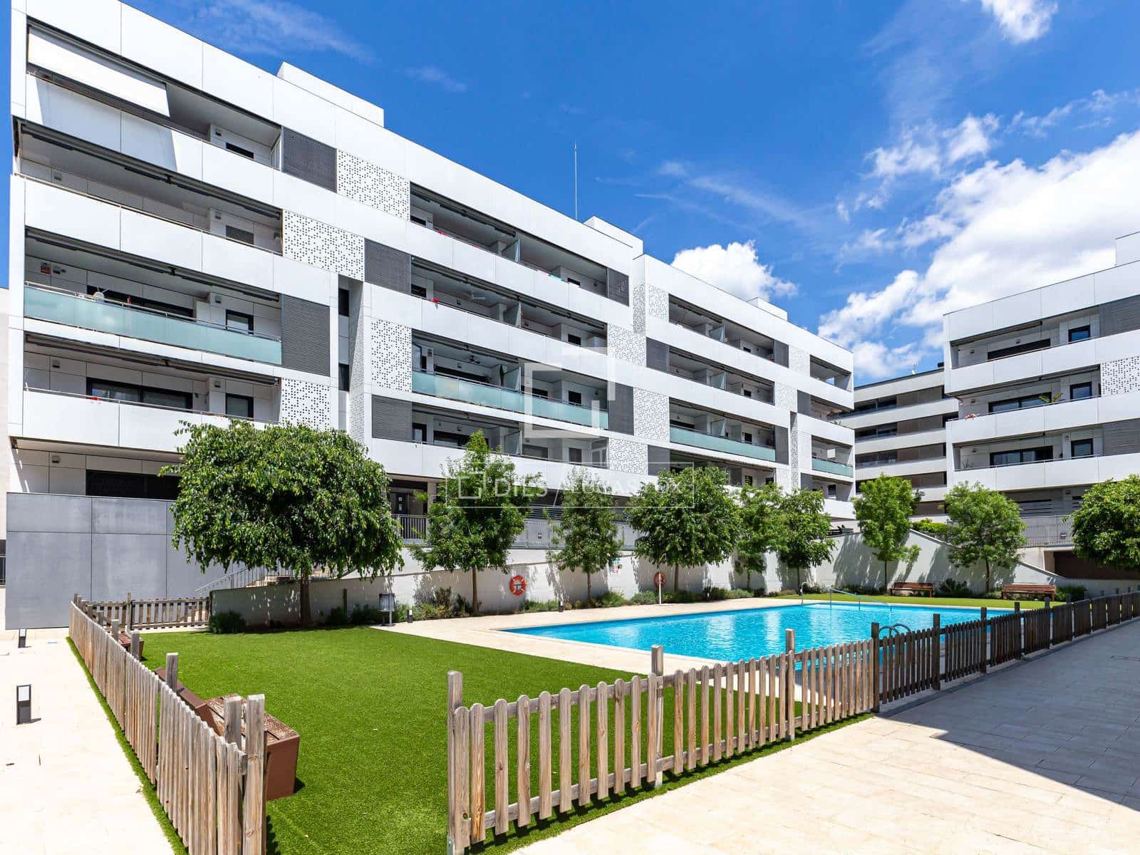 4 bedroom Apartment for sale in Sant Just Desvern with pool garage - € 850,000 (Ref: 9838507)