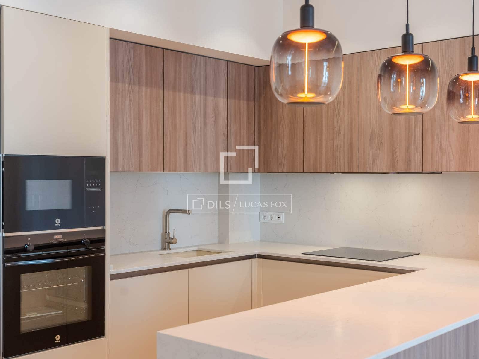 3 bedroom Apartment for rent in Valencia city - € 3,500 (Ref: 9838638)