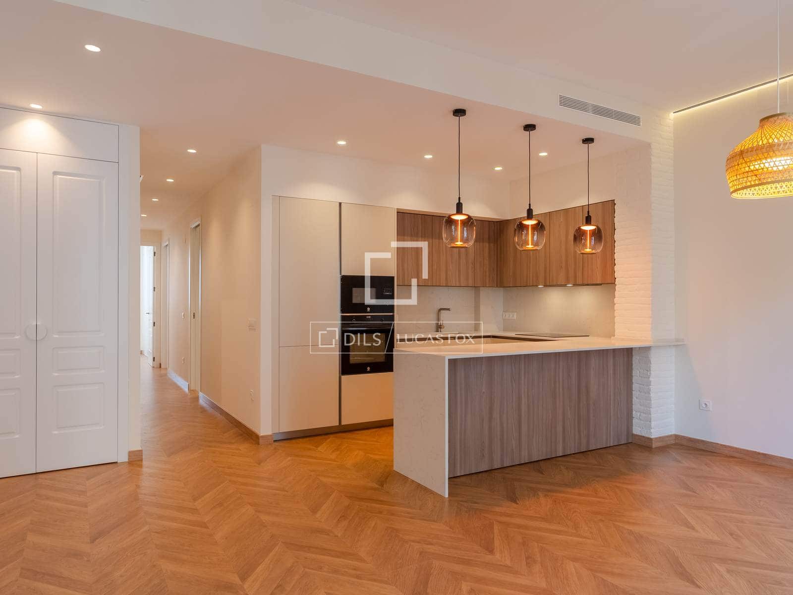 3 bedroom Apartment for rent in Valencia city - € 3,500 (Ref: 9838638)