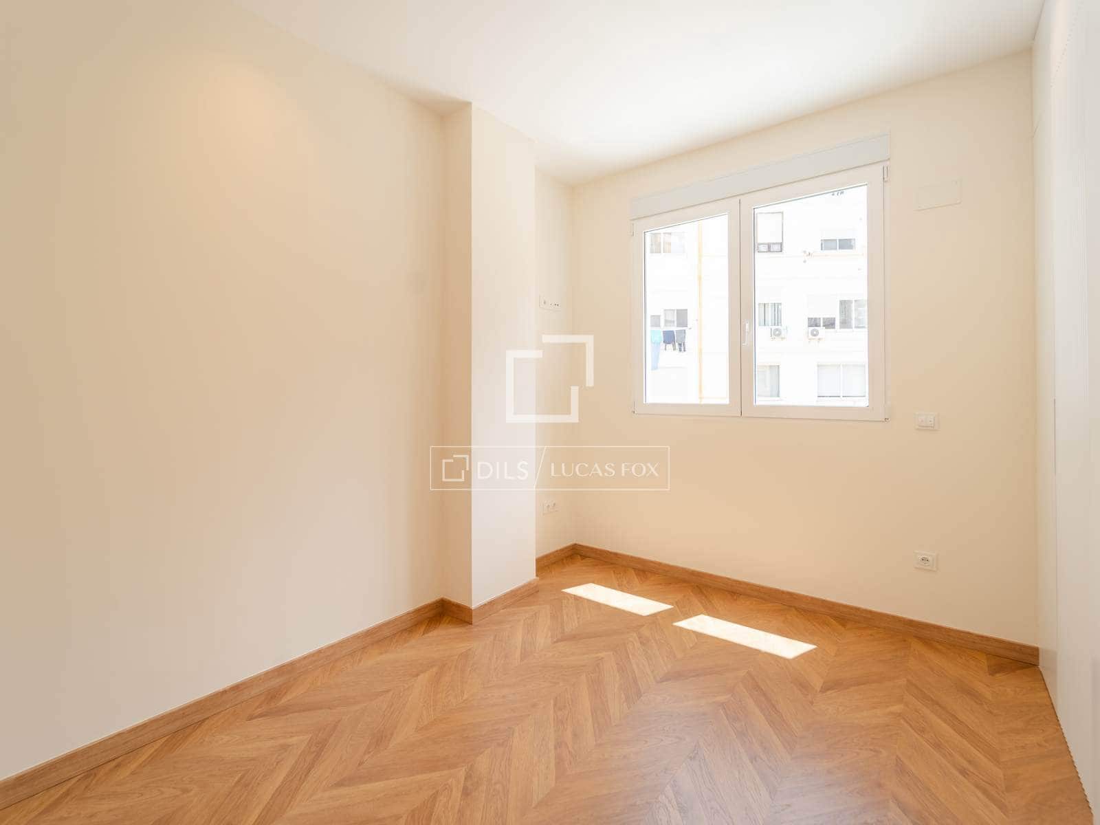 3 bedroom Apartment for rent in Valencia city - € 3,500 (Ref: 9838638)