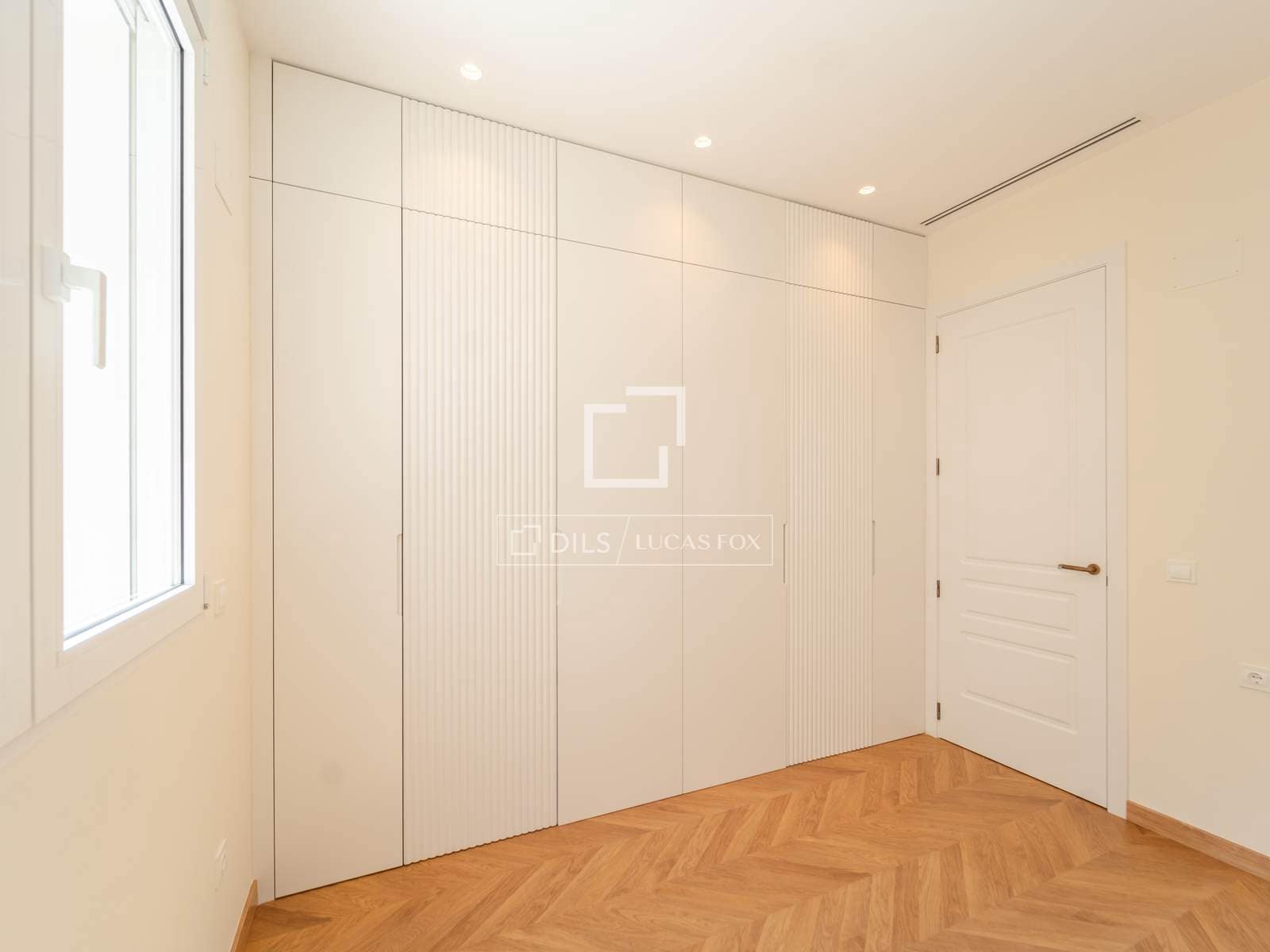 3 bedroom Apartment for rent in Valencia city - € 3,500 (Ref: 9838638)