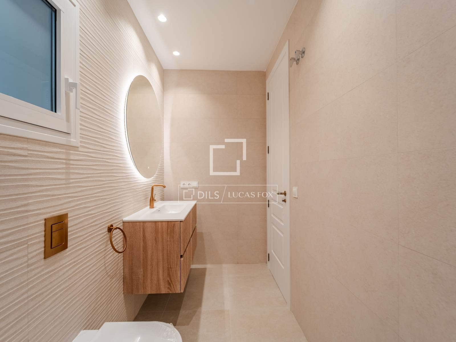 3 bedroom Apartment for rent in Valencia city - € 3,500 (Ref: 9838638)