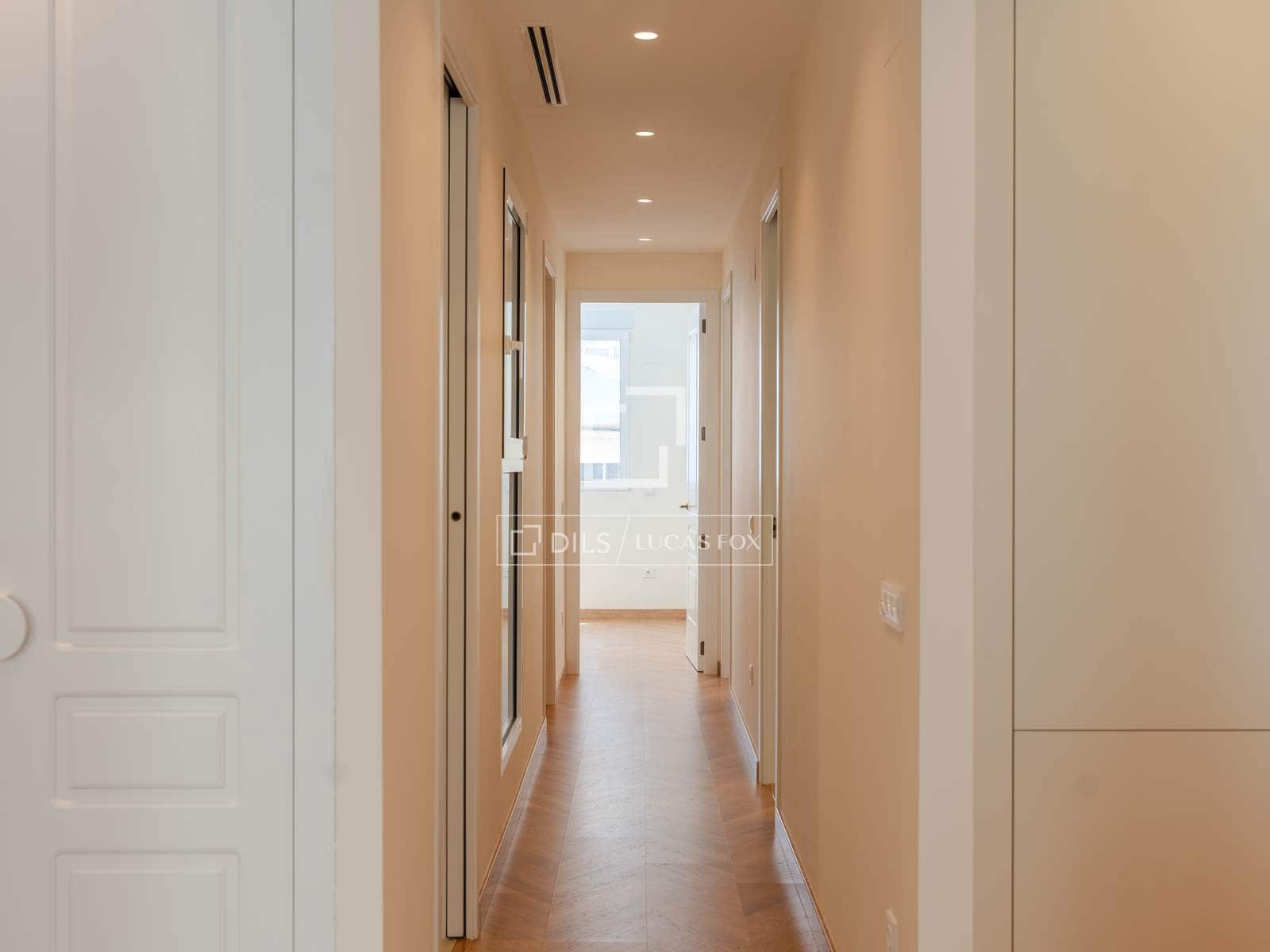 3 bedroom Apartment for rent in Valencia city - € 3,500 (Ref: 9838638)