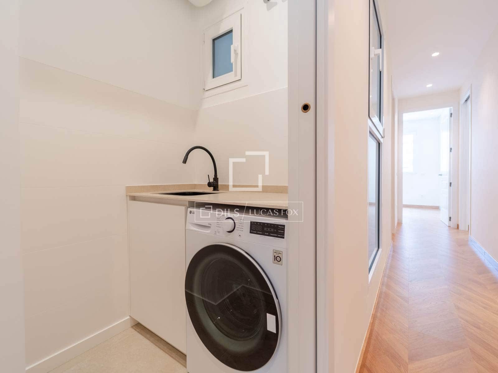 3 bedroom Apartment for rent in Valencia city - € 3,500 (Ref: 9838638)
