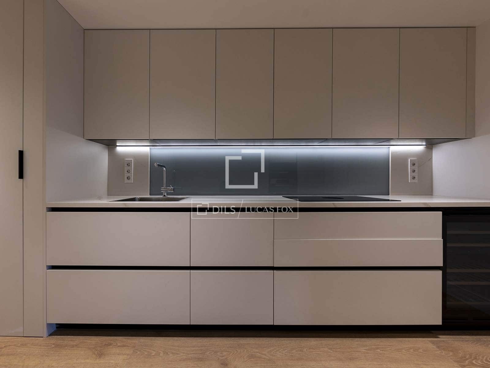 3 bedroom Apartment for sale in Vigo - € 640,000 (Ref: 9838639)