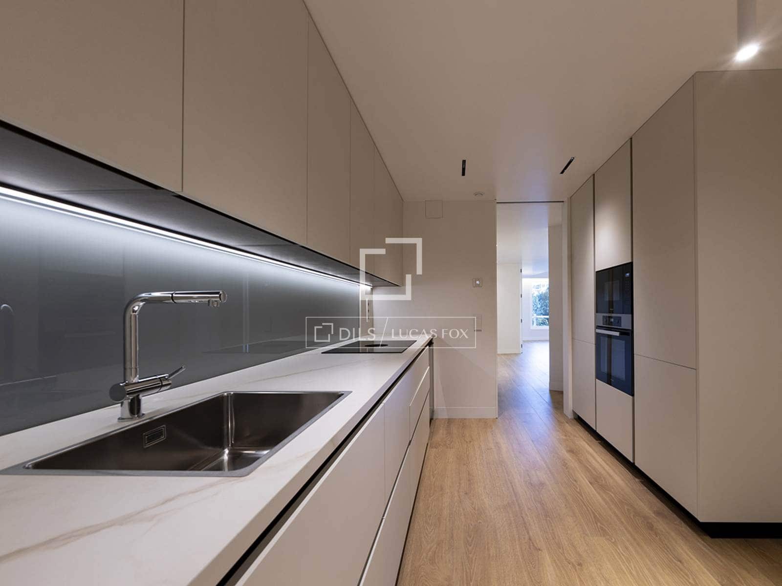 3 bedroom Apartment for sale in Vigo - € 640,000 (Ref: 9838639)