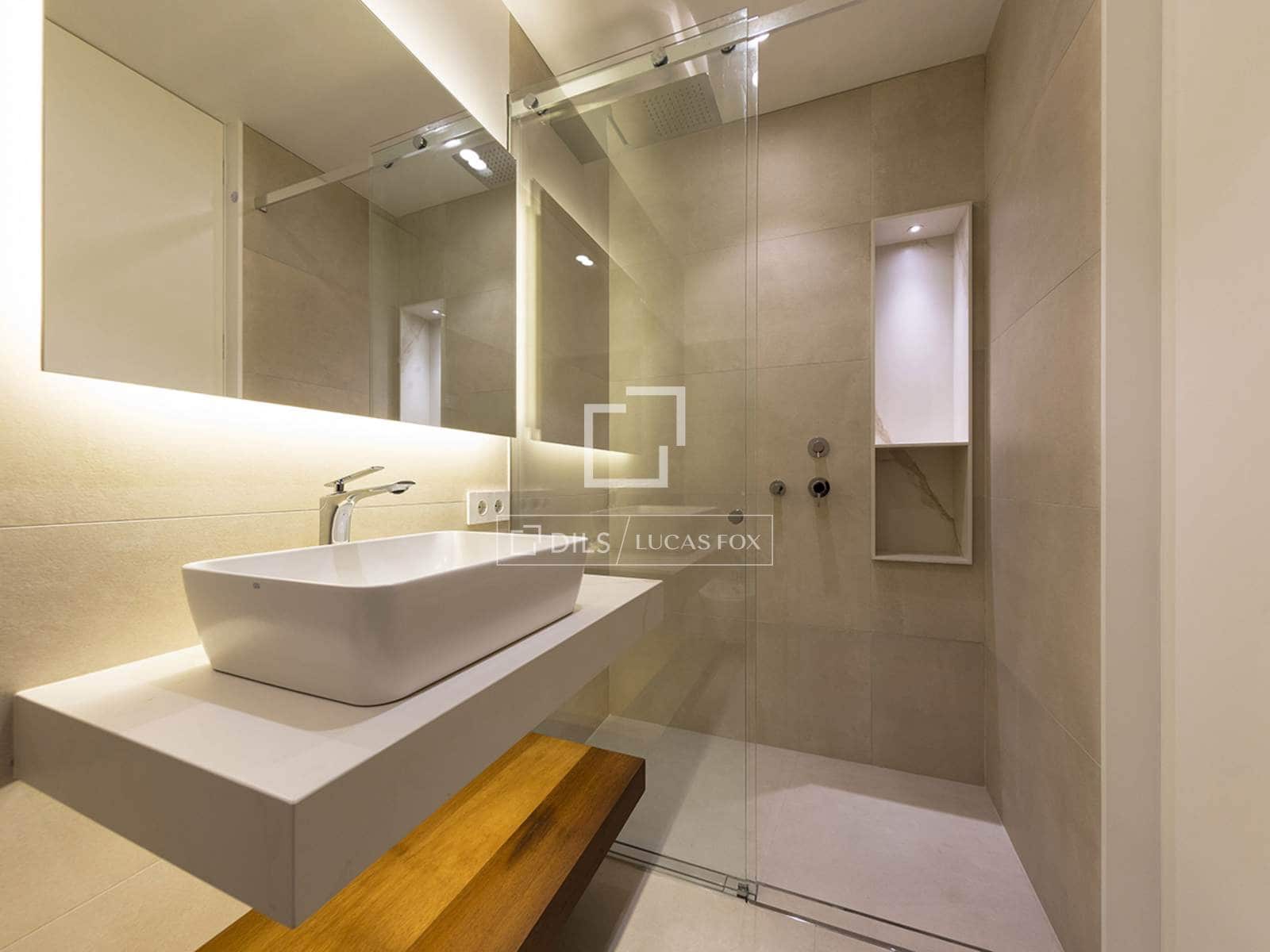 3 bedroom Apartment for sale in Vigo - € 640,000 (Ref: 9838639)