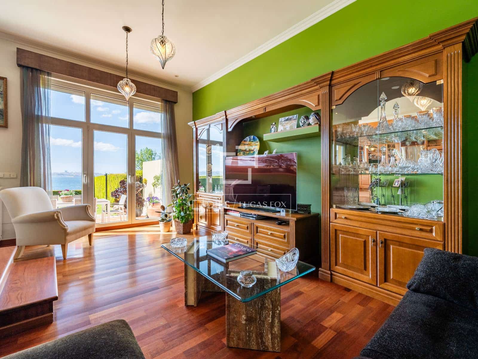 6 bedroom Villa for sale in Oleiros - € 1,350,000 (Ref: 9838640)