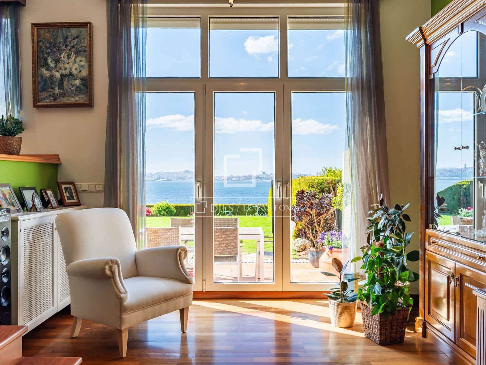 6 bedroom Villa for sale in Oleiros - € 1,350,000 (Ref: 9838640)