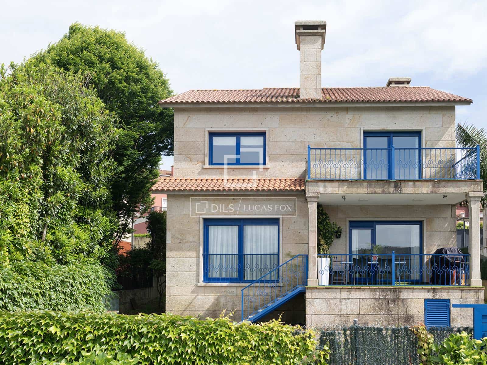 4 soveværelse Villa til salg i Sanxenxo med garage - € 480.000 (Ref: 9838641)