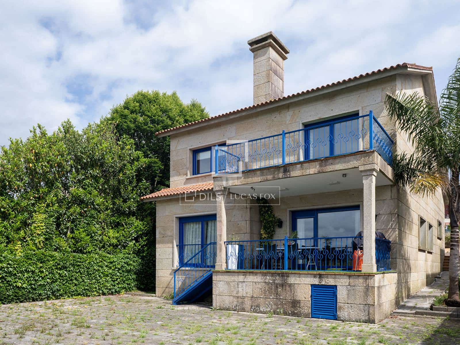 4 soveværelse Villa til salg i Sanxenxo med garage - € 480.000 (Ref: 9838641)