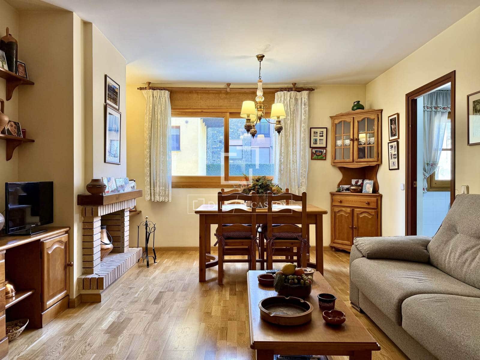 2 bedroom Apartment for sale in Puigcerda with garage - € 240,000 (Ref: 9838721)