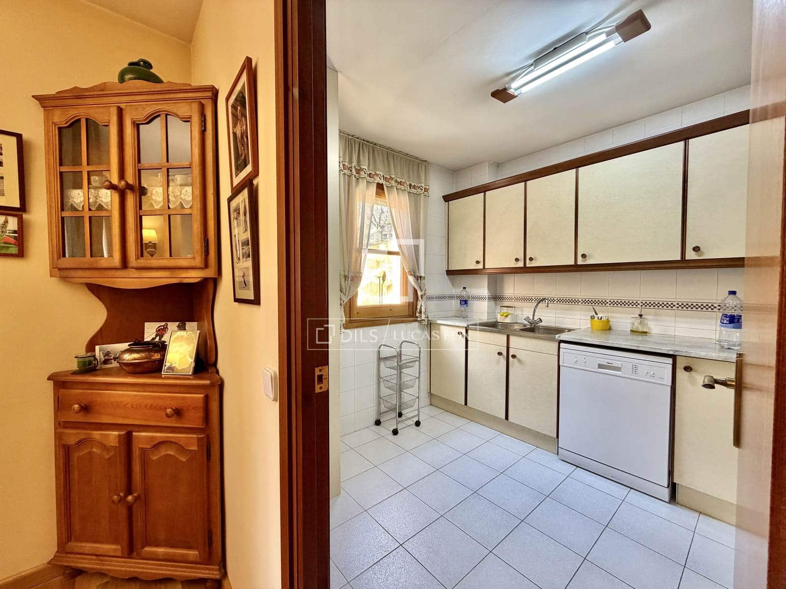 2 bedroom Apartment for sale in Puigcerda with garage - € 240,000 (Ref: 9838721)