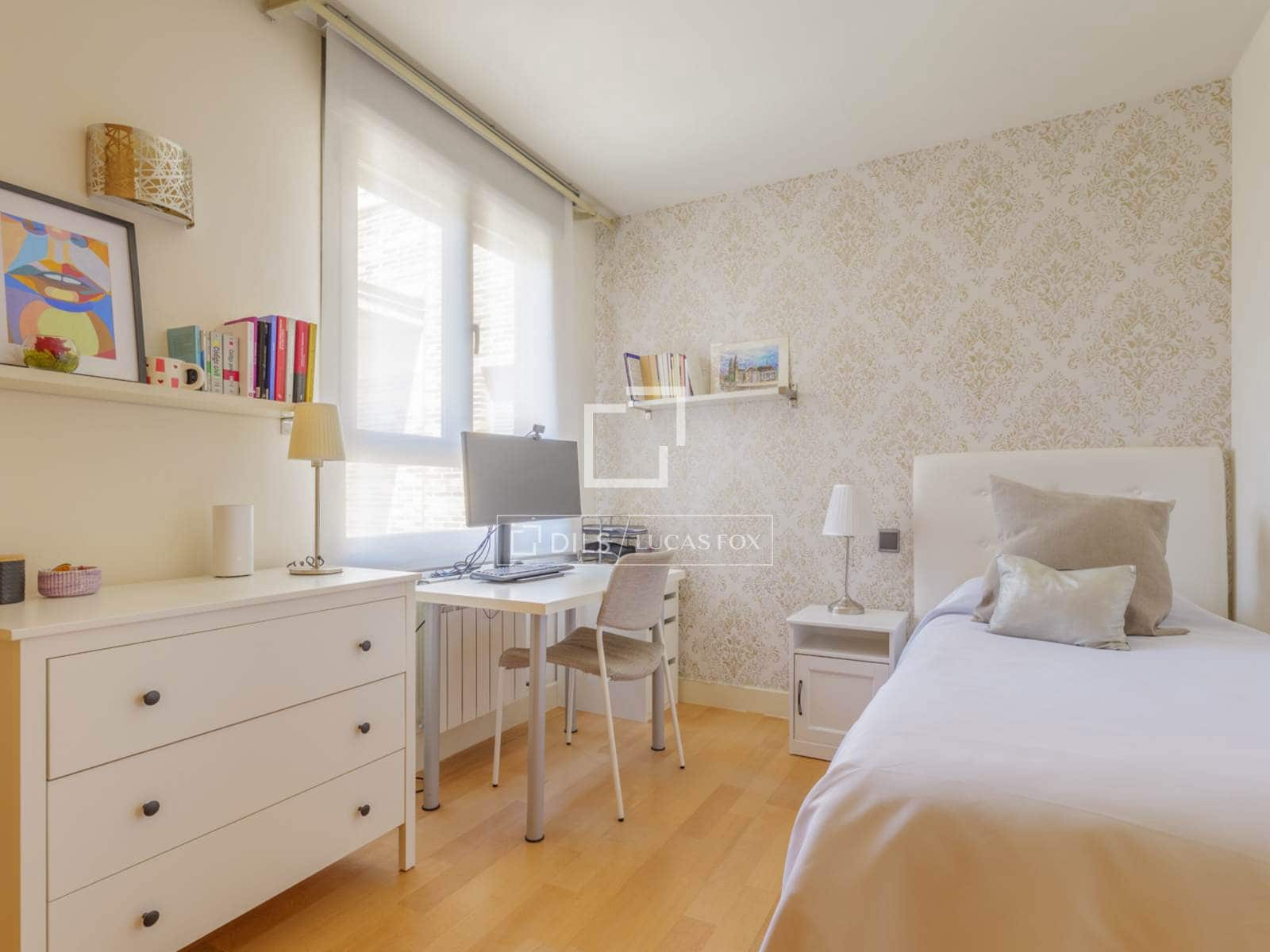 5 Zimmer Penthouse zu verkaufen in Madrid Stadt mit Pool Garage - 1.860.000 € (Ref: 9839826)