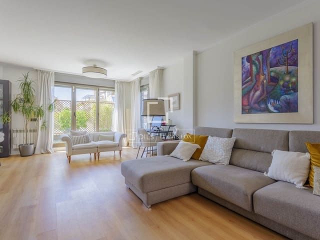 5 Zimmer Penthouse zu verkaufen in Madrid Stadt mit Pool Garage - 1.860.000 € (Ref: 9839826)