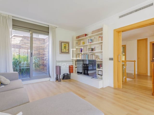 5 Zimmer Penthouse zu verkaufen in Madrid Stadt mit Pool Garage - 1.860.000 € (Ref: 9839826)